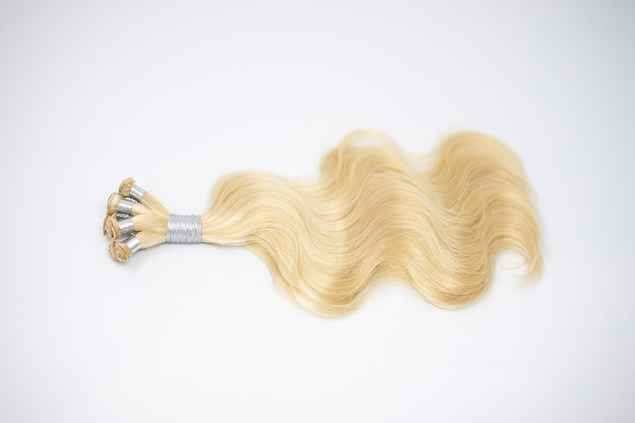 #D16/22   |   WAVY: Hand-Tied Weft Extensions